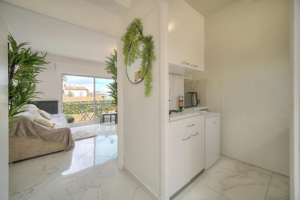 Studio Lumineux 200 M Des Plages A0B192 Cannes Extérieur photo