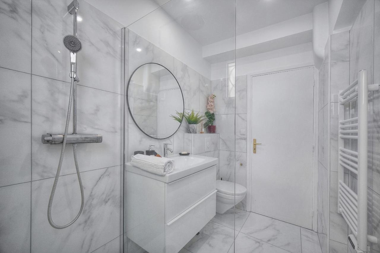 Studio Lumineux 200 M Des Plages A0B192 Cannes Extérieur photo
